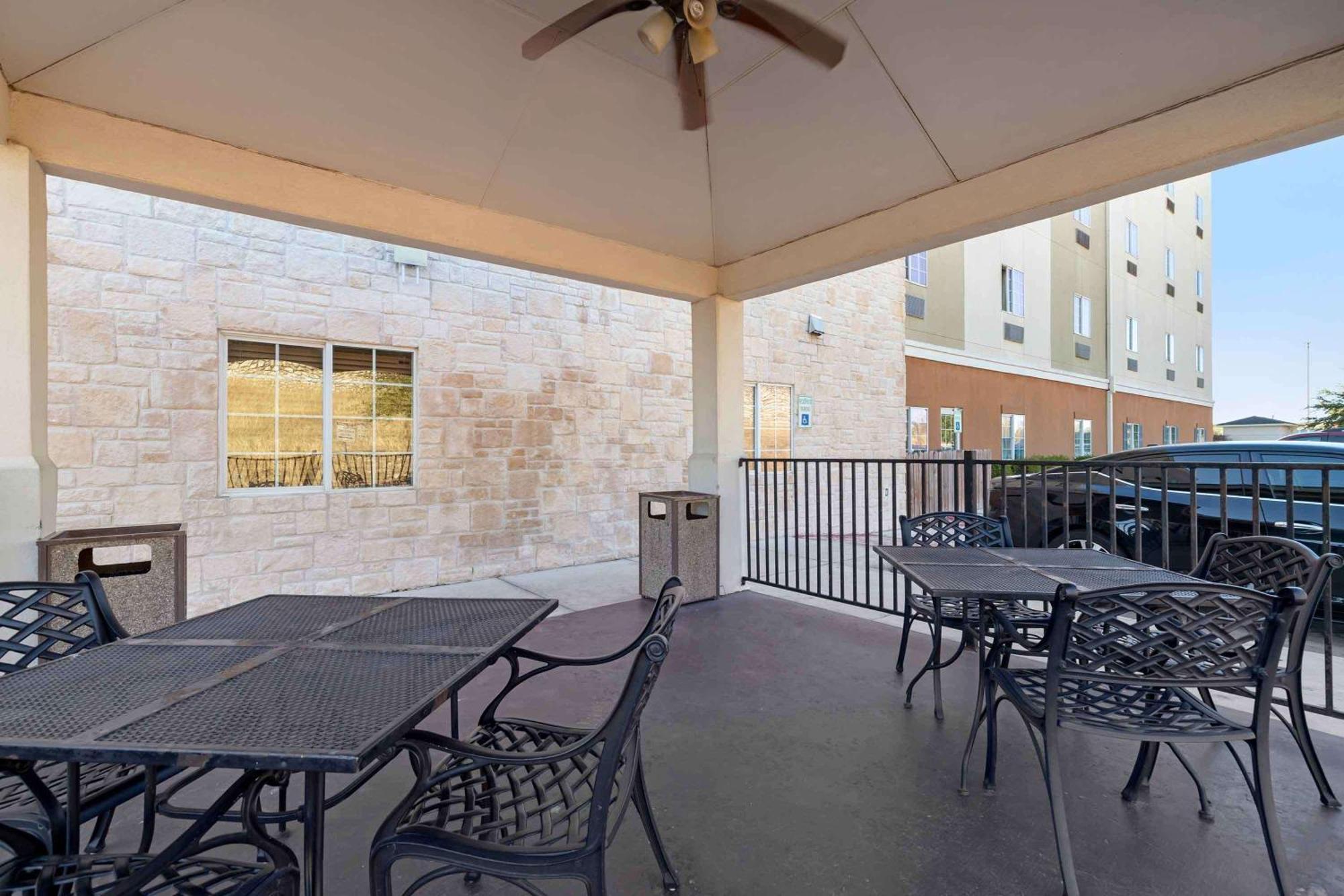 Extended Stay America Suites - San Antonio - North Ngoại thất bức ảnh
